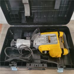 California AS-IS DeWalt 27 lbs/12.3 kg SDS Max Incline Chipping Hammer Kit