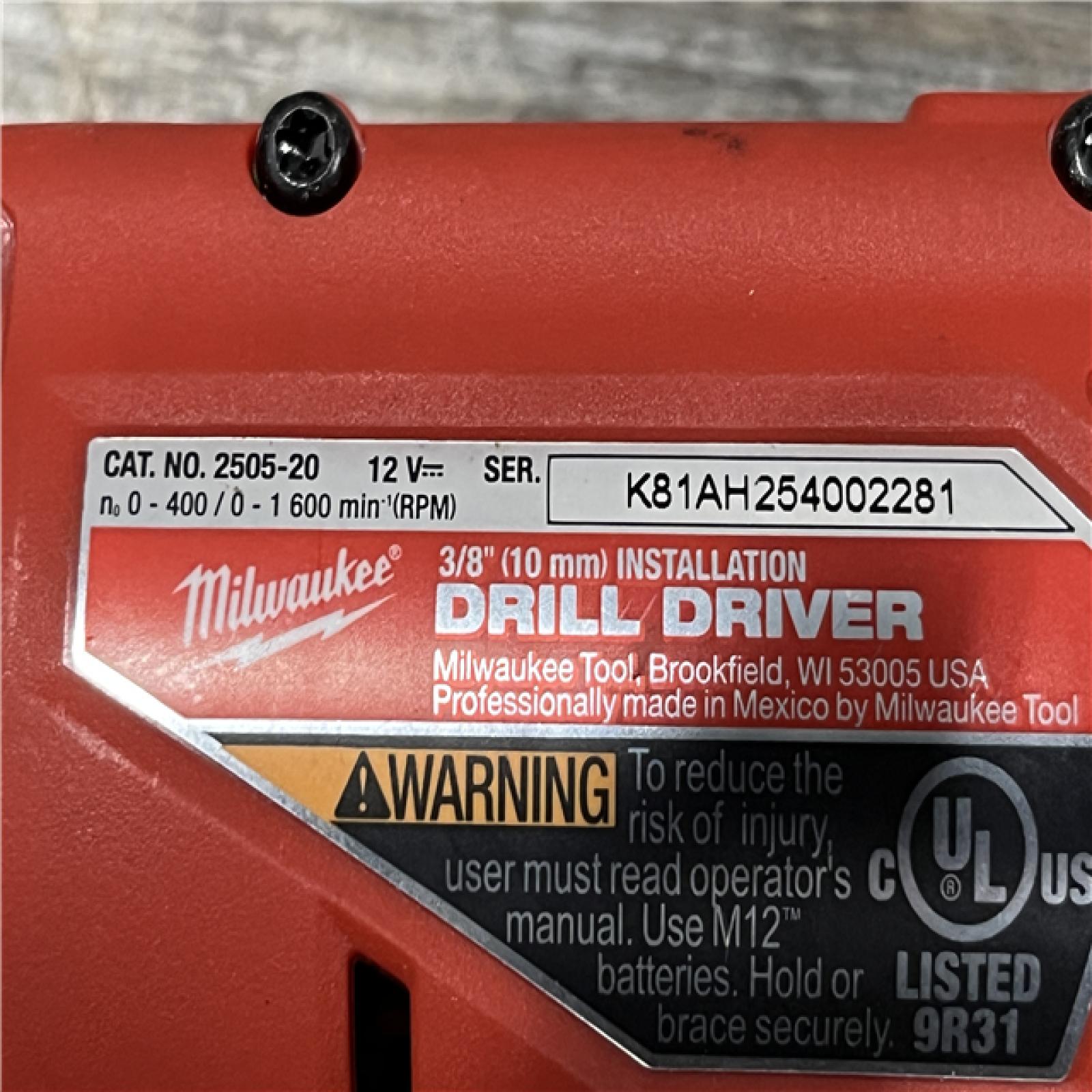 AS-IS Milwaukee  FUEL 12V Lithium-Ion Brushless Cordless 4-in-1 Installation 3/8 in. Drill Driver Kit