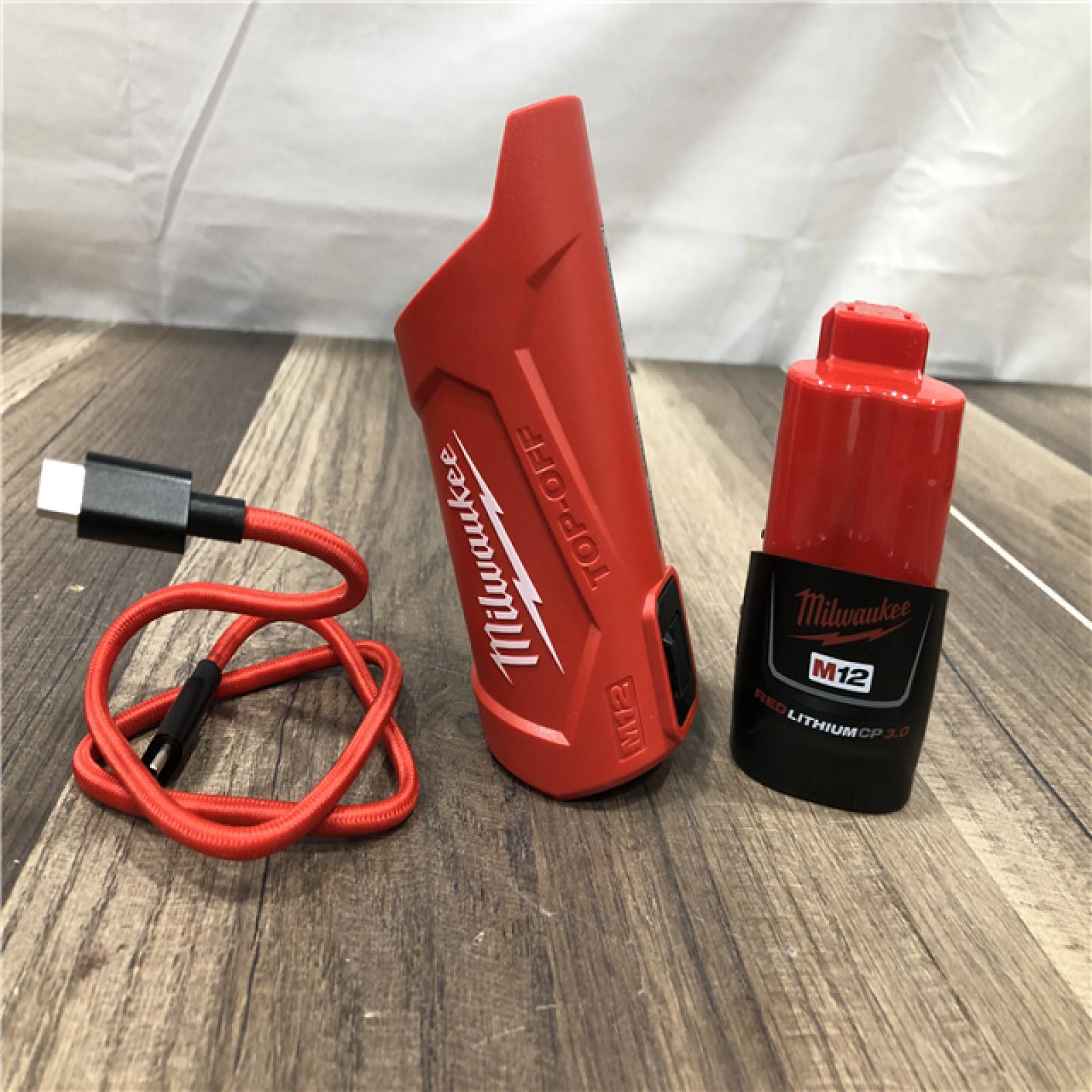 AS-IS Milwaukee Men's 2X-Large 12-Volt Lithium-Ion Cordless Tough Shell Black Heated Jacket Kit