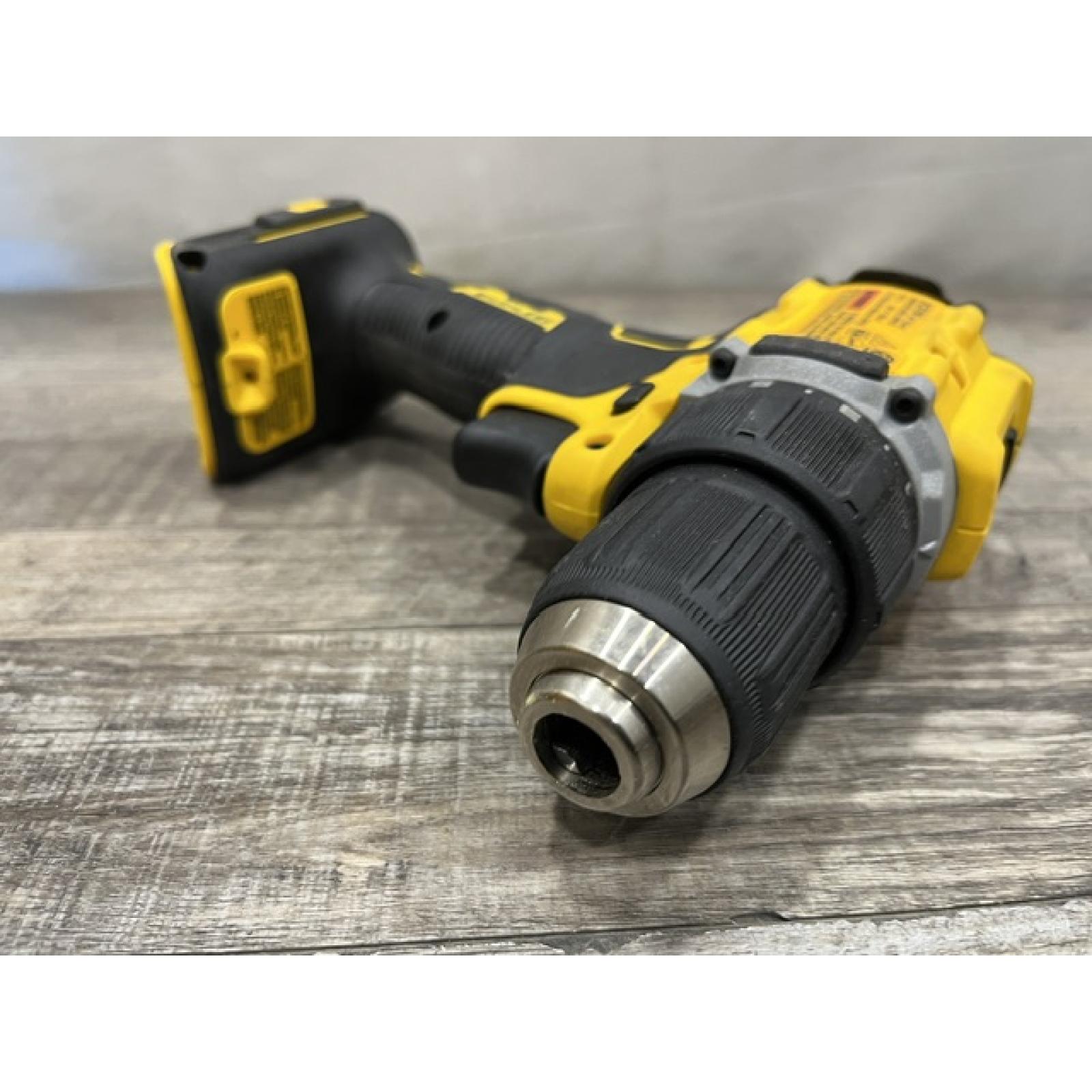 AS-IS DEWALT Atomic 20V Lithium-Ion Cordless Compact 1/2 in. Drill/Driver Kit