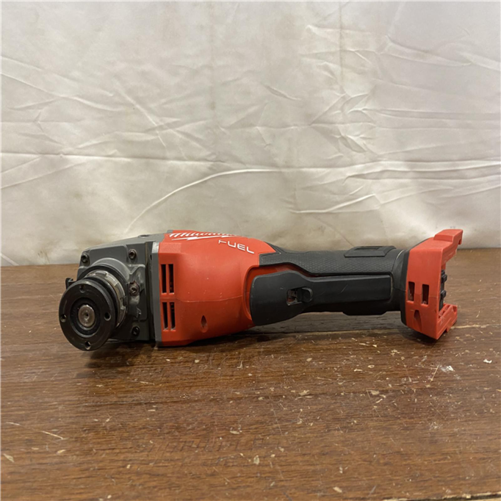 AS-IS Milwaukee M18 FUEL 4-1/2-6 Braking Grinder, Paddle Switch