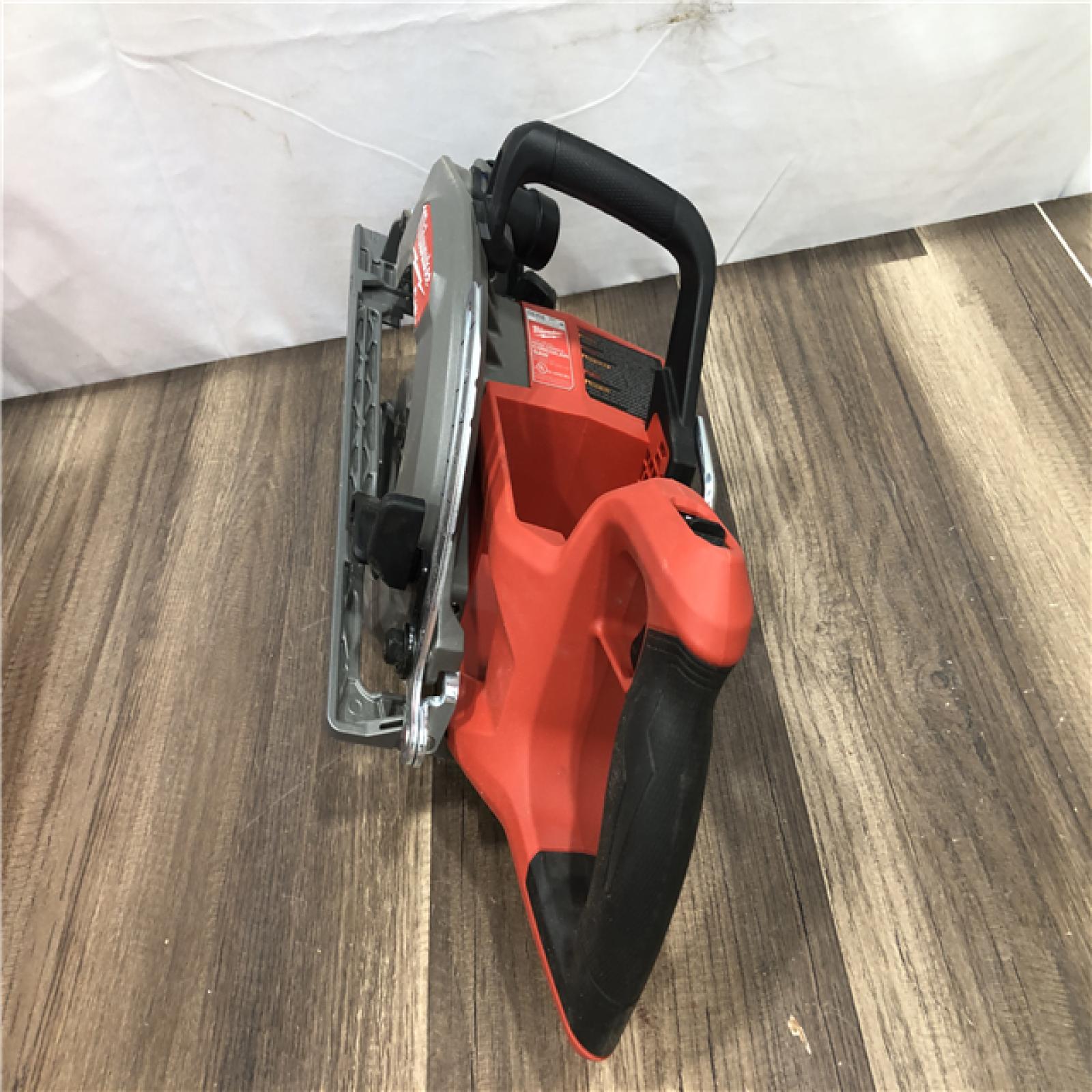 AS-IS Milwaukee FUEL 18V Lithium-Ion Cordless 7-1/4 in. Rear Handle Circular Saw (Tool-Only)