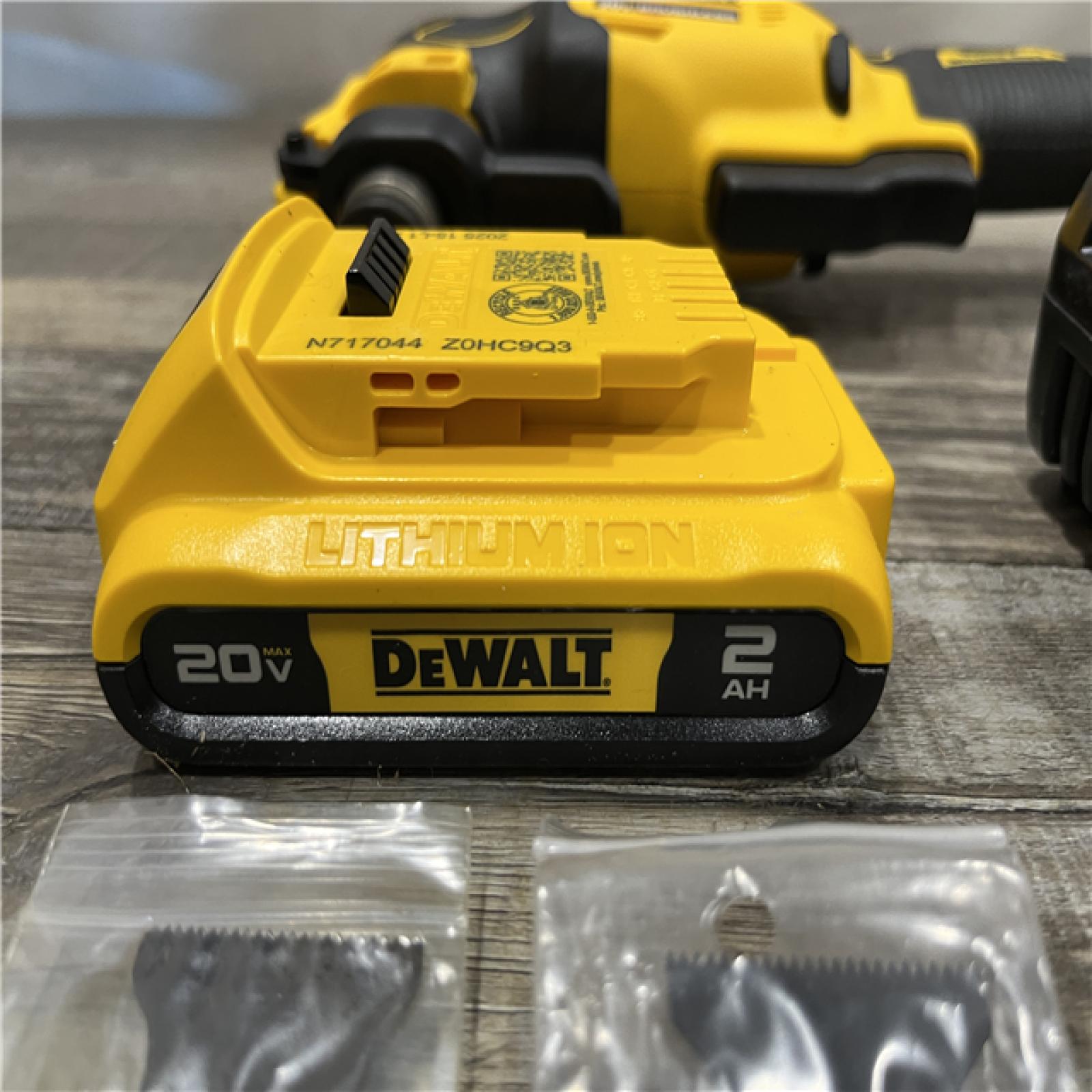 AS-IS DEWALT ATOMIC 20V MAX Cordless Brushless Oscillating Multi Tool Kit