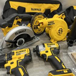 NEW - DEWALT 20-Volt Max Lithium-Ion (10-Tool) Cordless Combo Kit