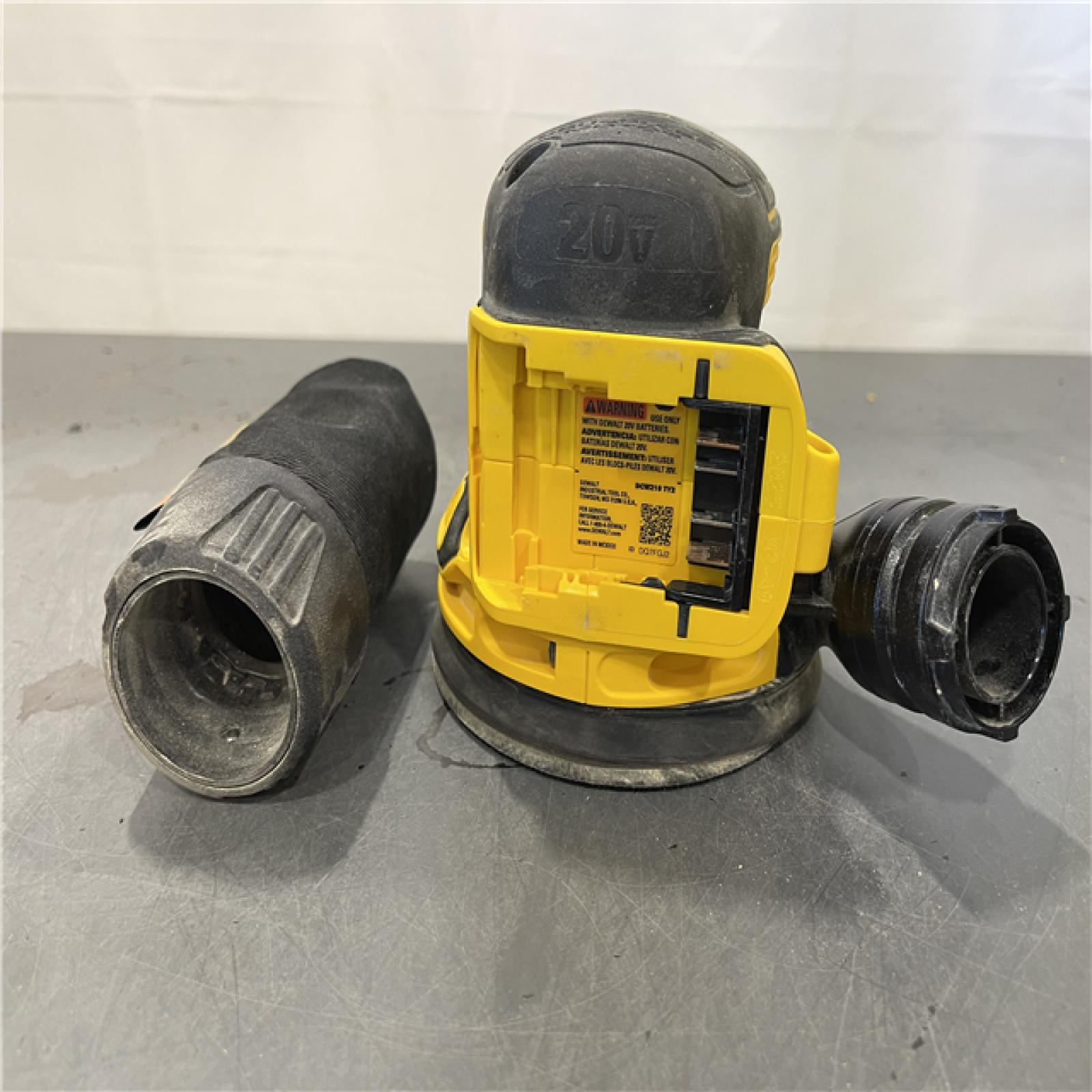 AS-IS - DEWALT 20V MAX XR Cordless Brushless 5 in. Random Orbital Sander