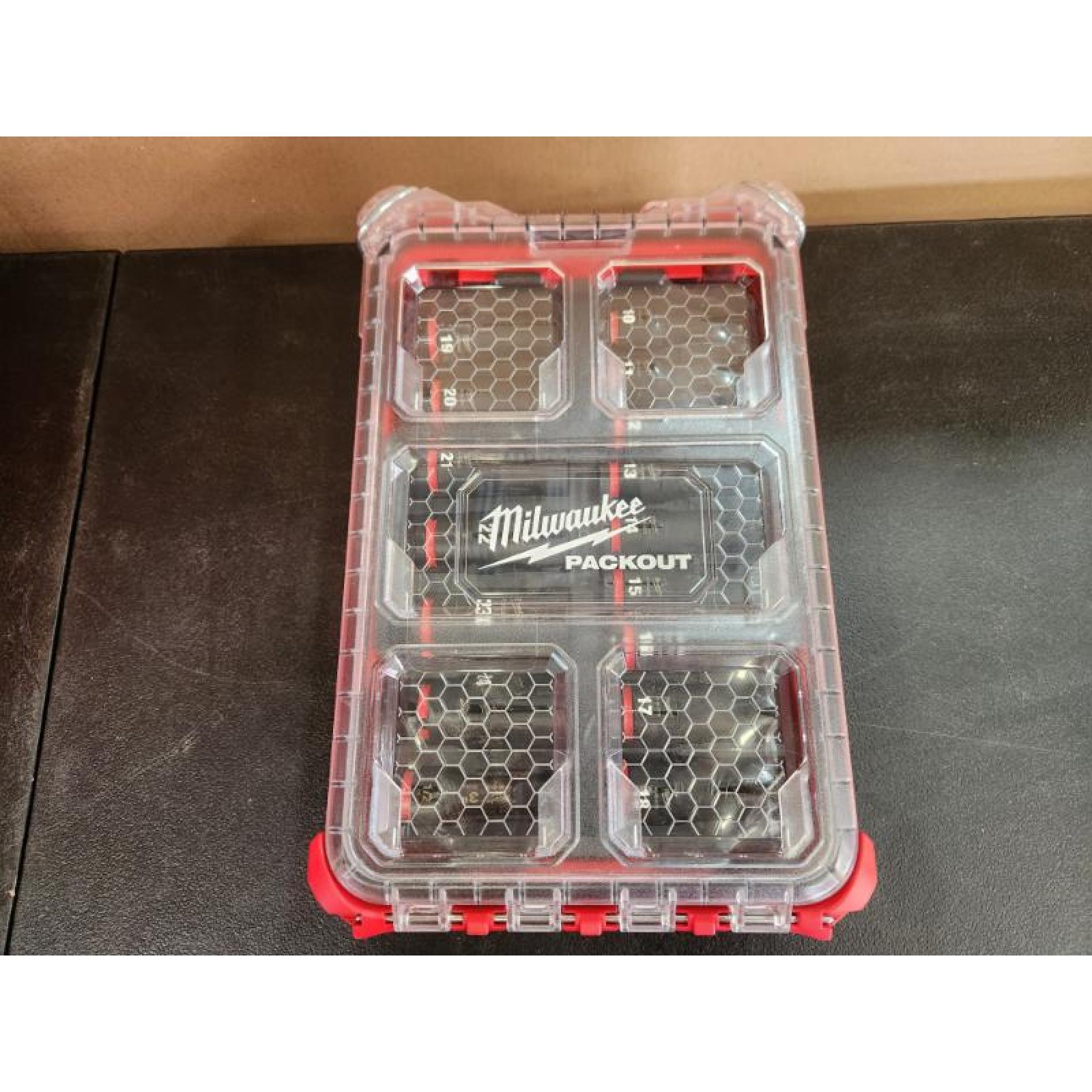 Phoenix NEW Milwaukee SHOCKWAVE Impact-Duty 1/2 in. Drive Metric and SAE Standard Impact PACKOUT Socket Set 16 pieces (SEALED)