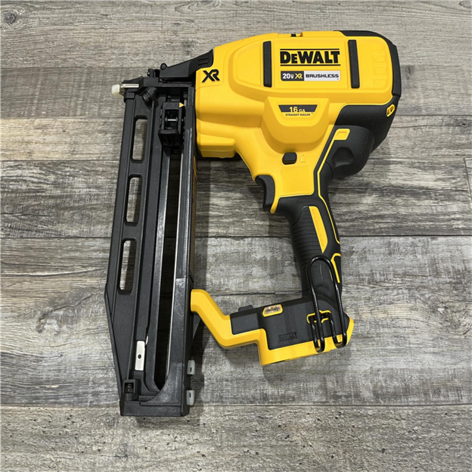 AS-IS DEWALT 20V MAX XR 16-Gauge Lithium-Ion Cordless Finish Nailer (Tool Only)