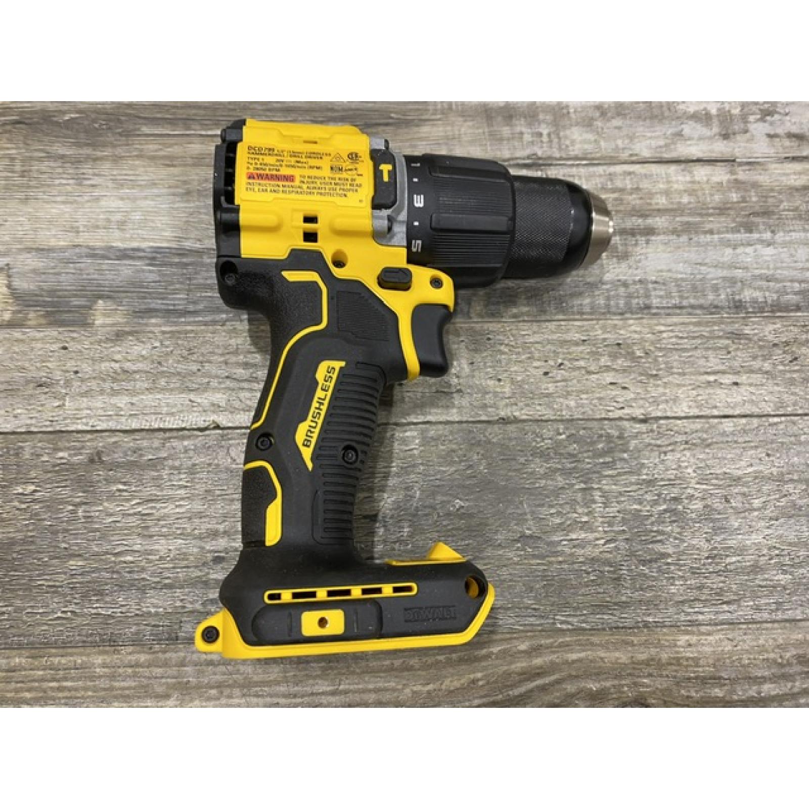 AS-IS DEWALT ATOMIC 20V Cordless 1/2 in. Compact Hammer Drill Kit