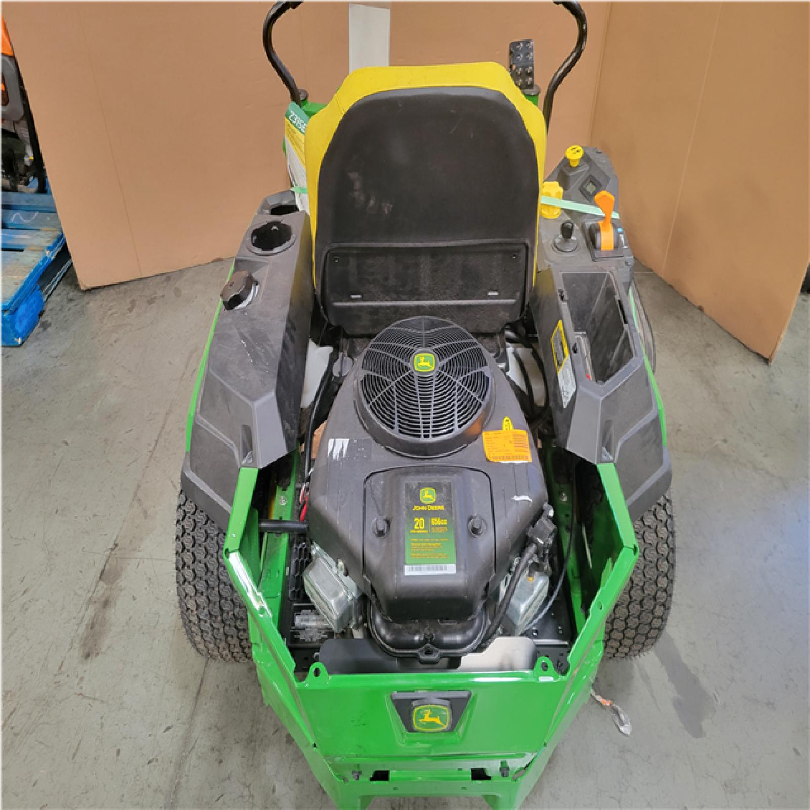 CALIFORNIA AS-IS JOHN DEERE Z3 42 20HP SIT DOWN RIDING LAWN MOWER