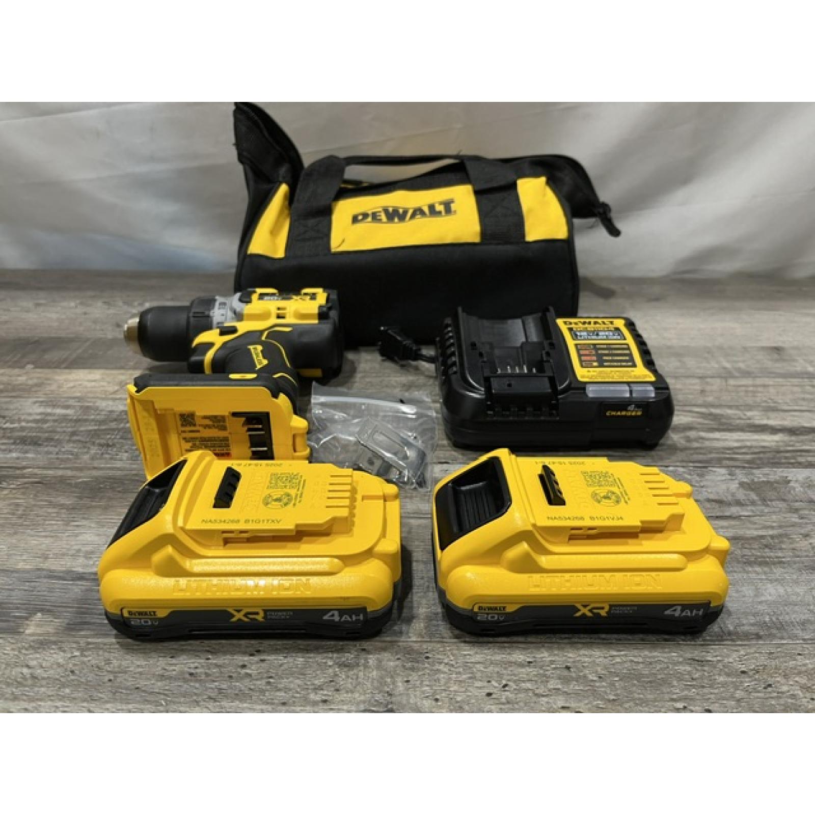 AS-IS DEWALT 20V XR Lithium-Ion Cordless Brushless 1/2 in. Drill/Driver Kit