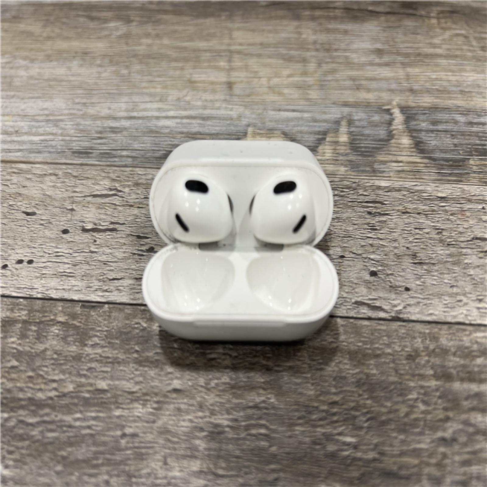 AS-IS AirPods (3rd Generation) with Lightning Charging Case