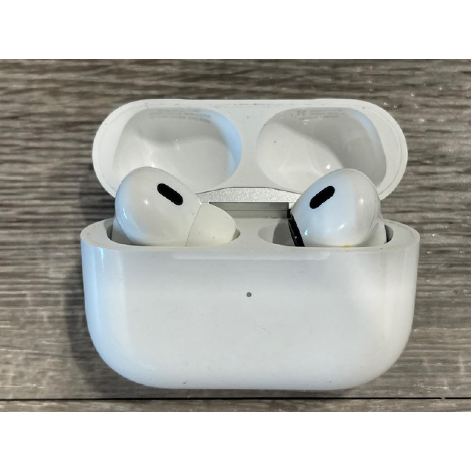 AS-IS Apple AirPods Pro 2 With MagSafe Charging Case (USB-C)
