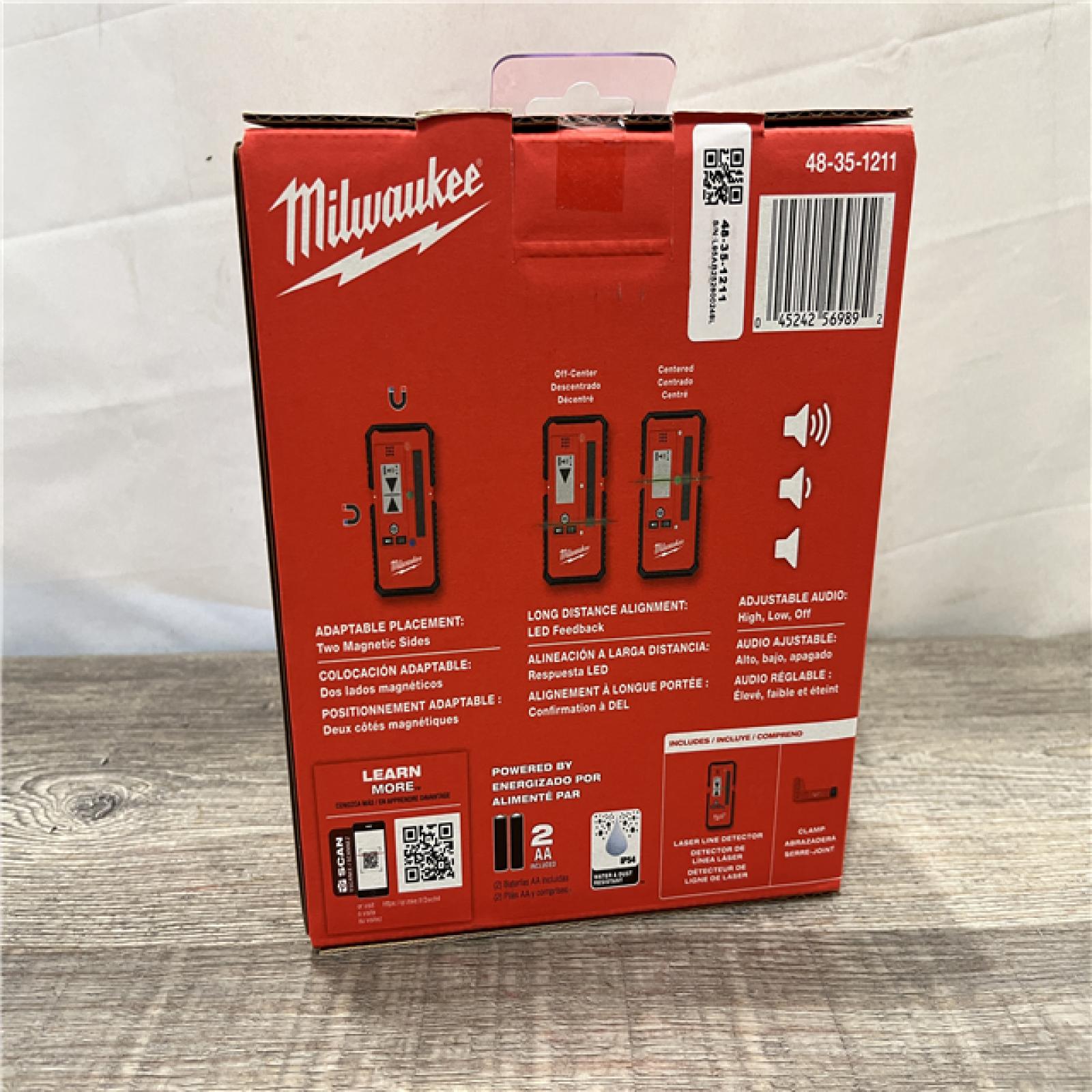 NEW - Milwaukee 165 ft. Laser Detector