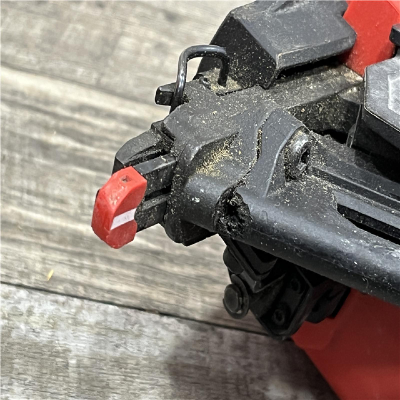 AS-IS Milwaukee FUEL 18-Volt Lithium-Ion Brushless Cordless Gen II 15-Gauge Angled Finish Nailer (Tool-Only)