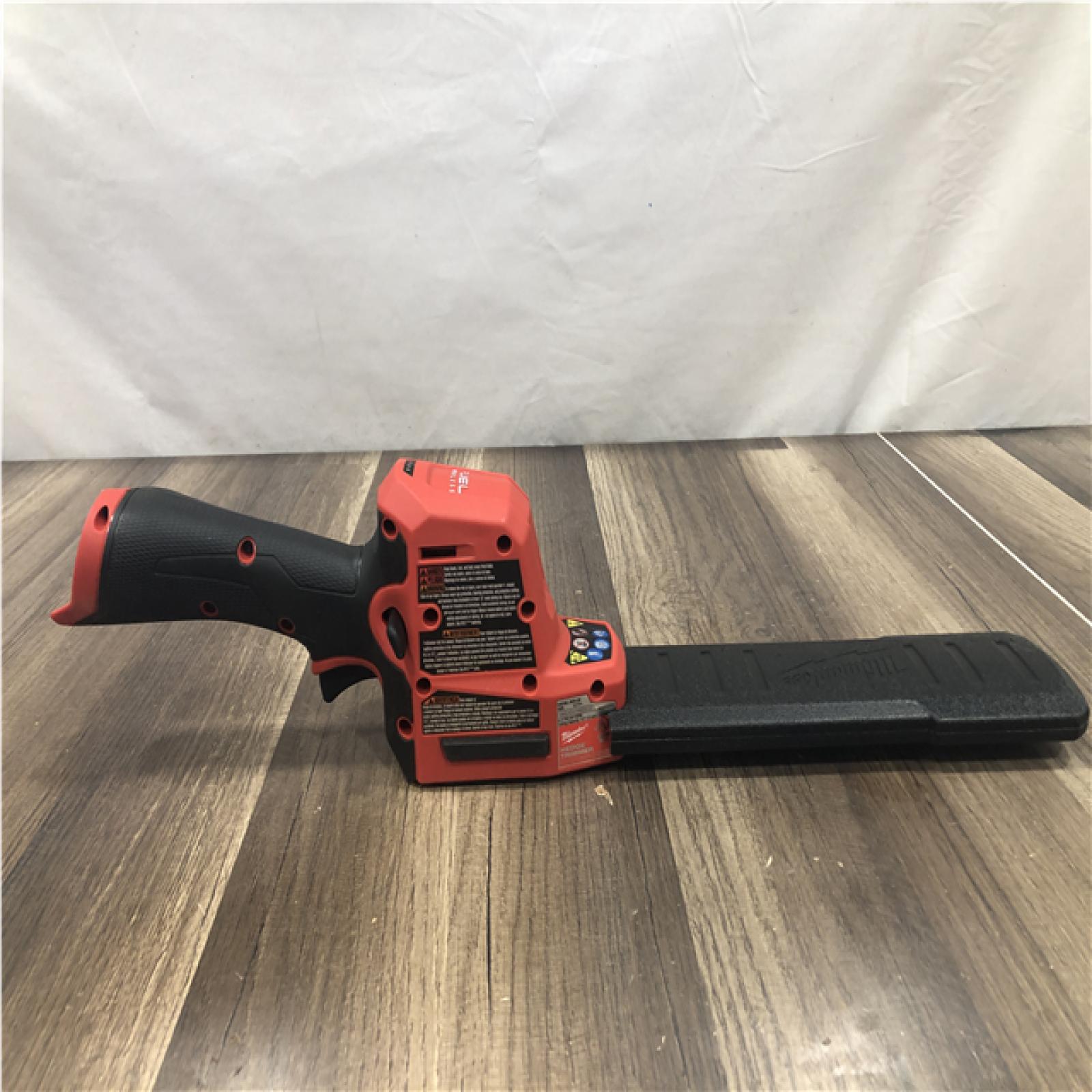 AS-IS Milwaukee FUEL 8 in. 12V Lithium-Ion Brushless Cordless Hedge Trimmer Kit