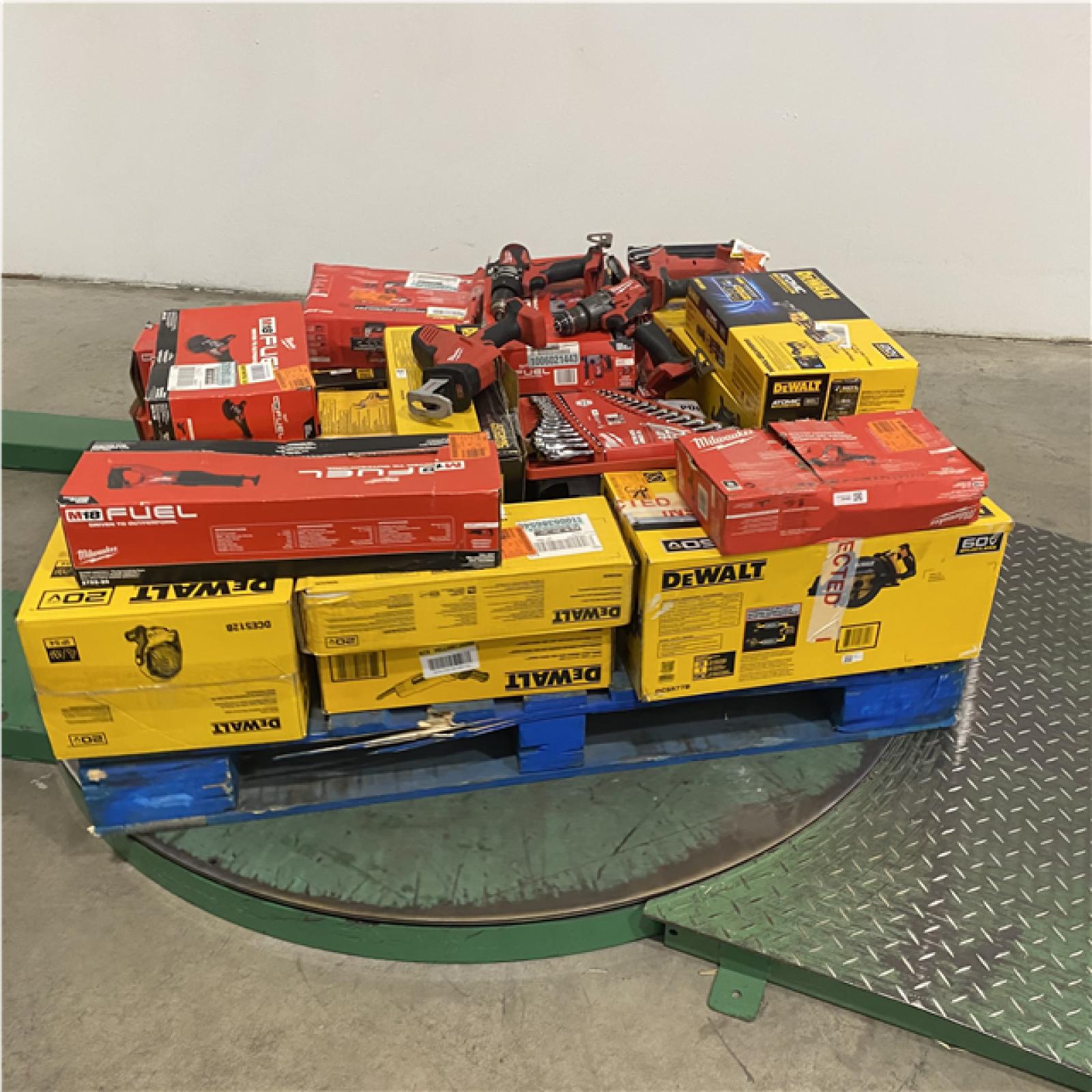 Dallas Location - As-Is Tool Pallet