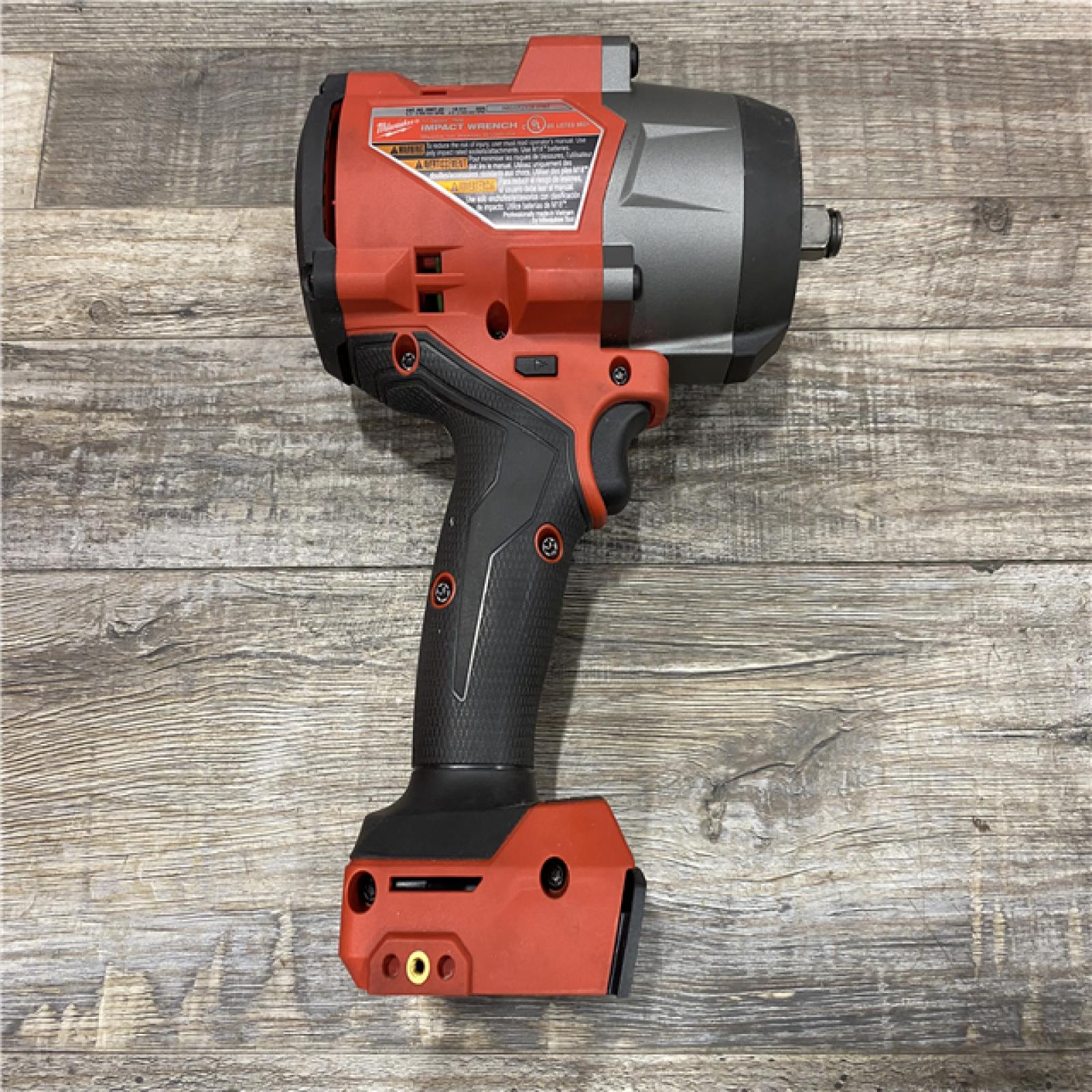 AS-IS Milwaukee FUEL 18V Lithium-Ion Brushless Cordless High-Torque 1/2 in. Impact Wrench w/Friction Ring Kit