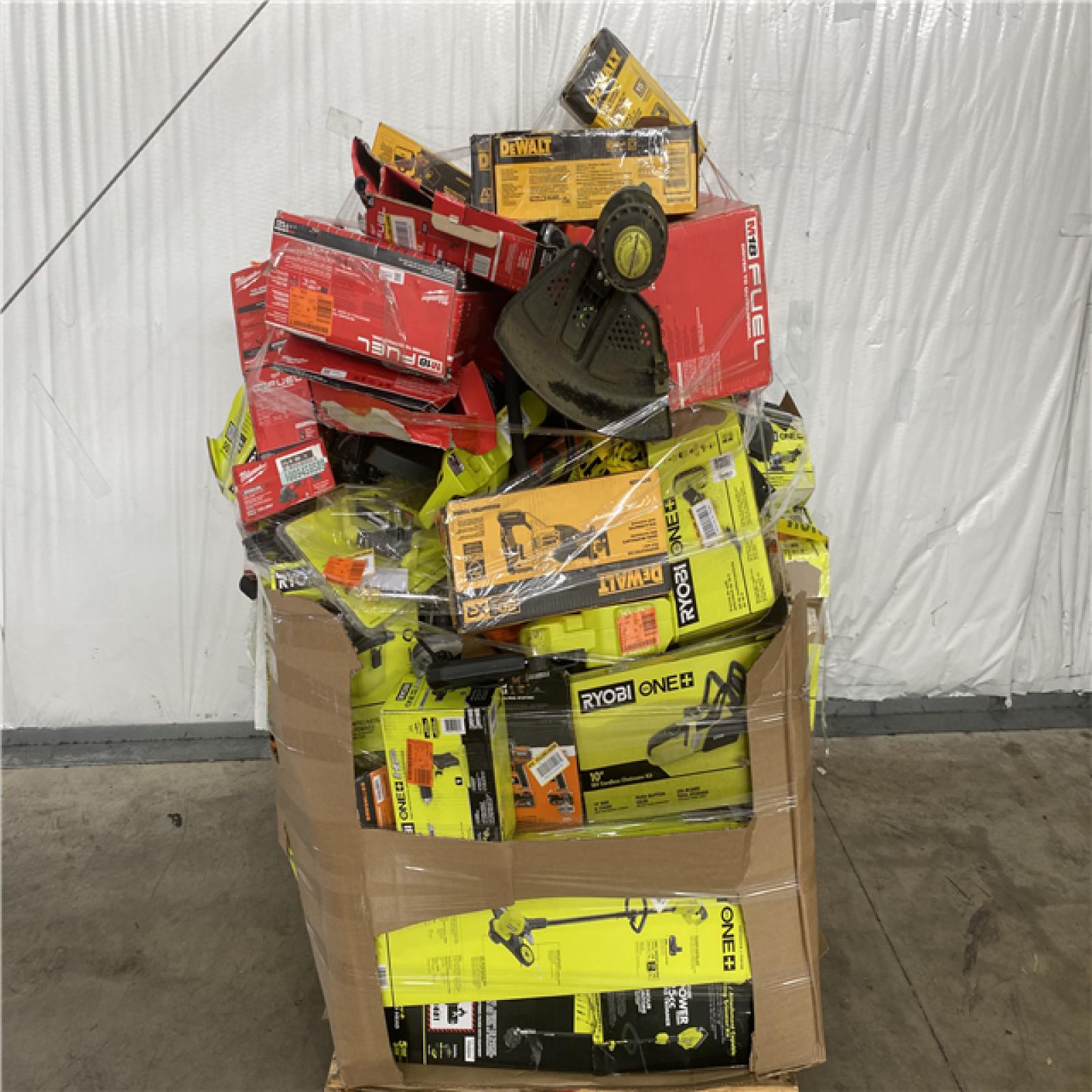 Houston Location AS IS - Tool Pallet