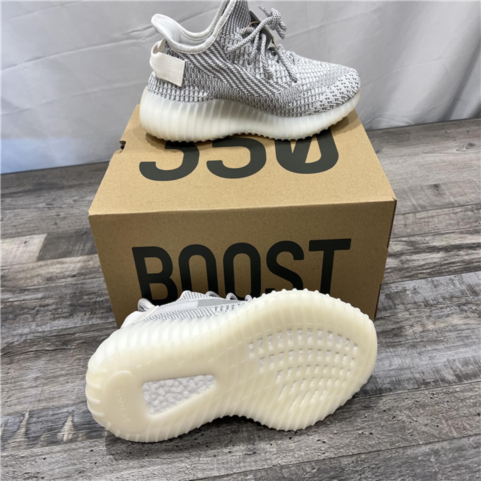 Yeezy Boost 350 V2 Static - Size 10