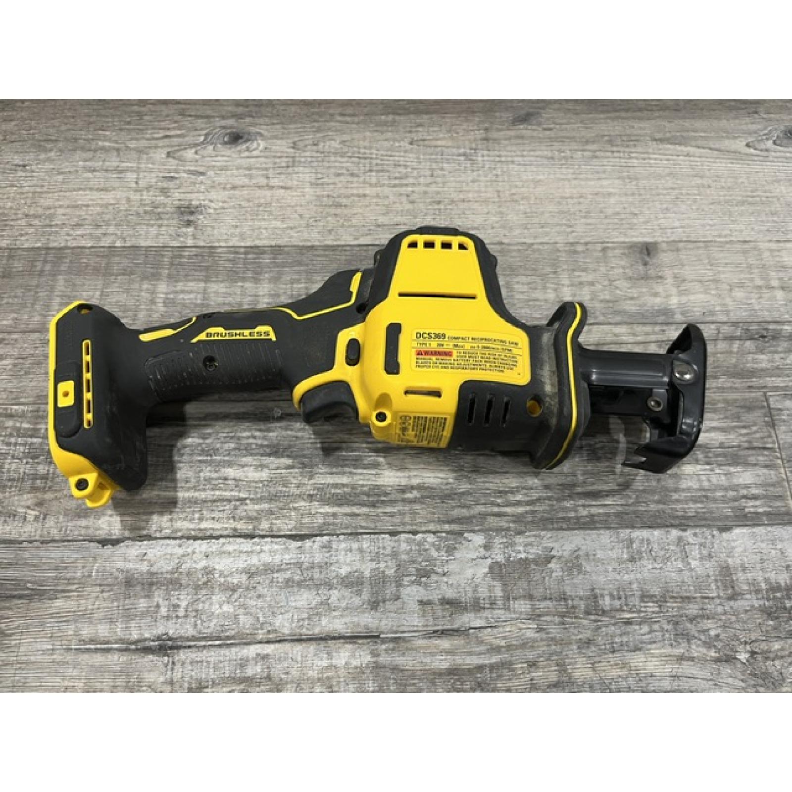 AS-IS DEWALT ATOMIC 20V MAX Cordless Brushless Compact Reciprocating Saw (Tool Only)