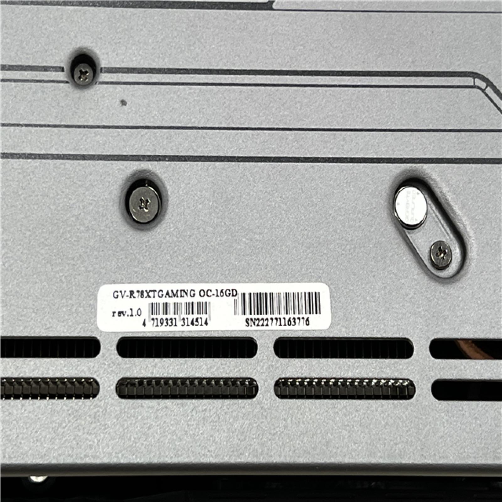 AS-IS Gigabyte Radeon RX 7800 XT Gaming OC 16G Graphics Card