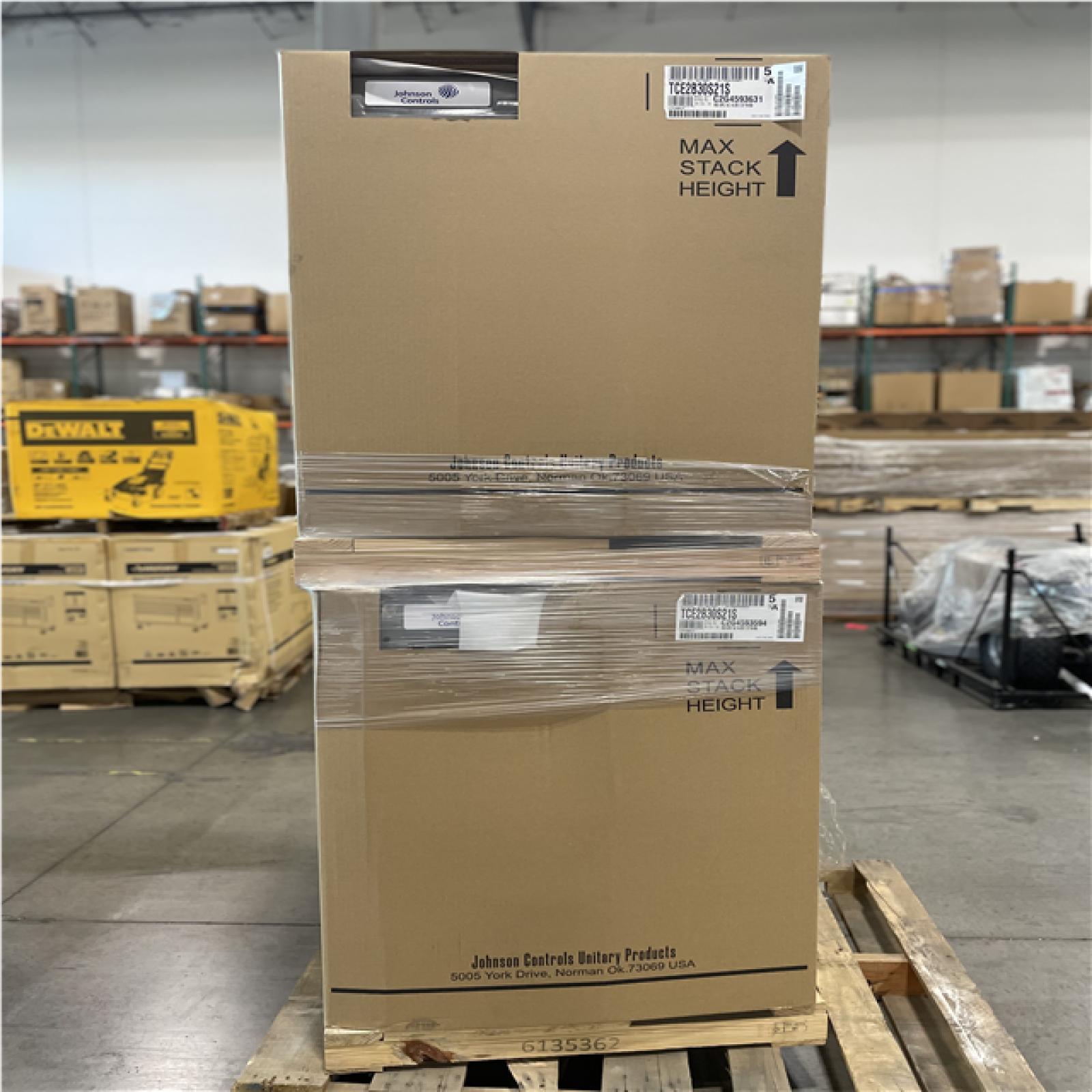 DALLAS LOCATION - JOHNSON CONTROLS 2.5 TONS 14.3S2 R410A PALLET-(2 UNITS)