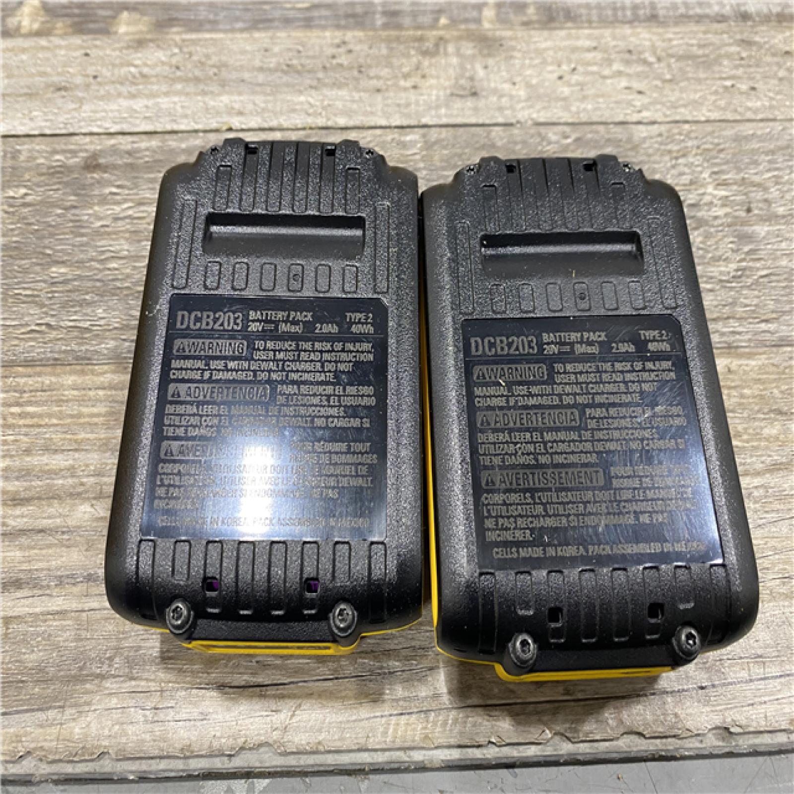 AS-IS DEWALT ATOMIC 20-Volt MAX Lithium-Ion Cordless Combo Kit