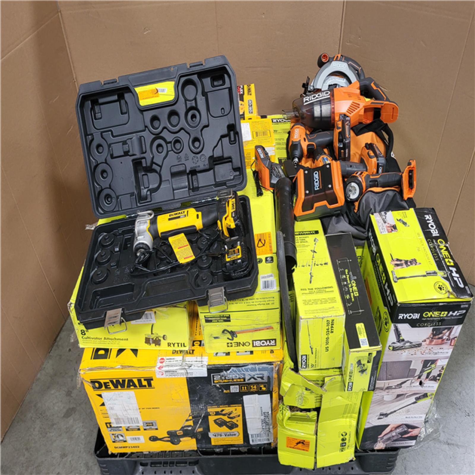 CALIFORNIA AS-IS TOOL PALLET