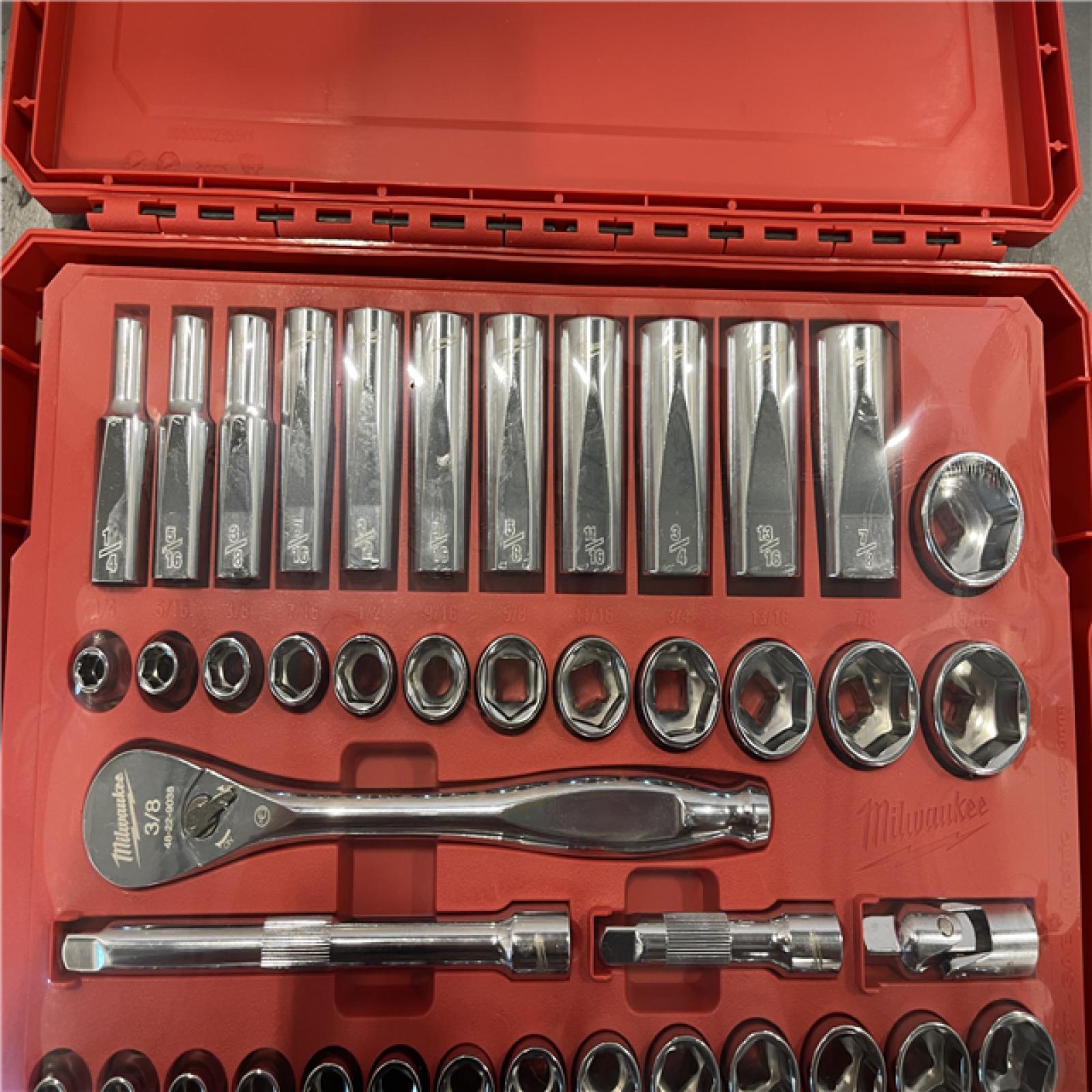 AS-IS - Milwaukee 3/8 in. Drive SAE/Metric Ratchet and Socket Mechanics Tool Set (56-Piece)