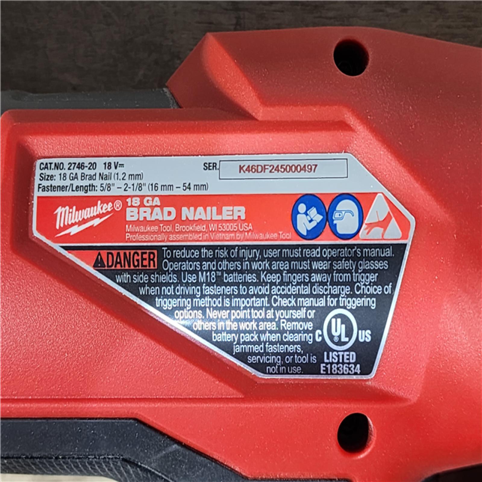 HOUSTON LOCATION - AS-IS Milwaukee M18 FUEL 18 Gauge Brad Nailer (TOOL ONLY)