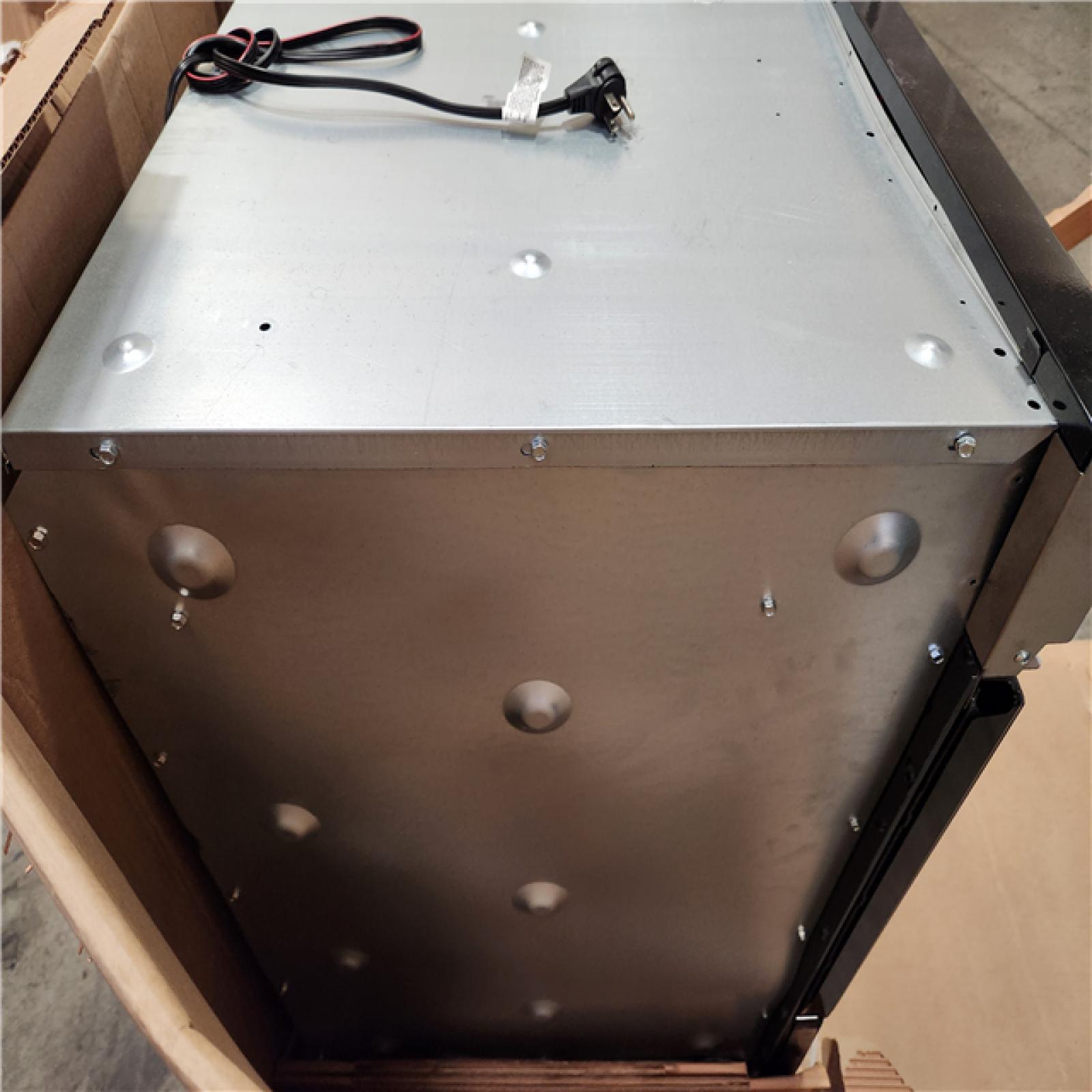 Phoenix Location Summit Appliance 24 in. Single Gas Wall Oven in Black