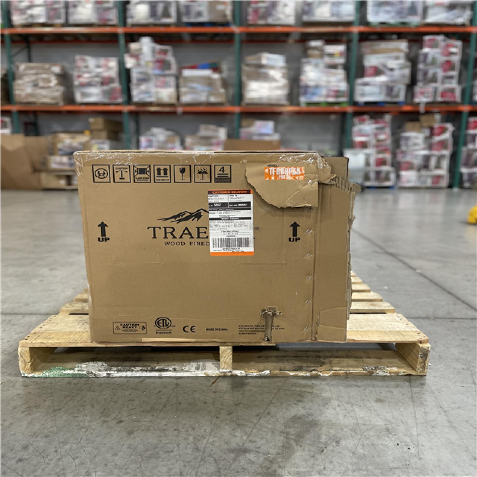 DALLAS LOCATION- TRAEGER Pro Series 34-Pellet Grill and Smoker in Bronze