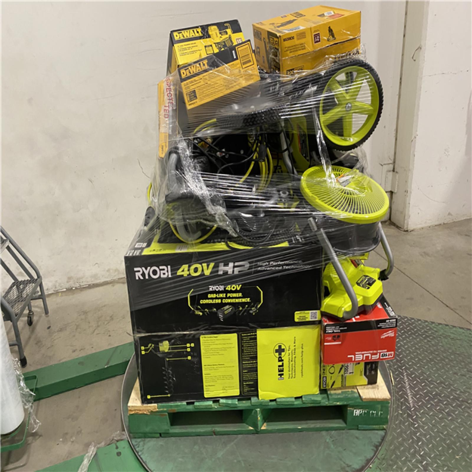 Dallas Location - As-Is Tool Pallet