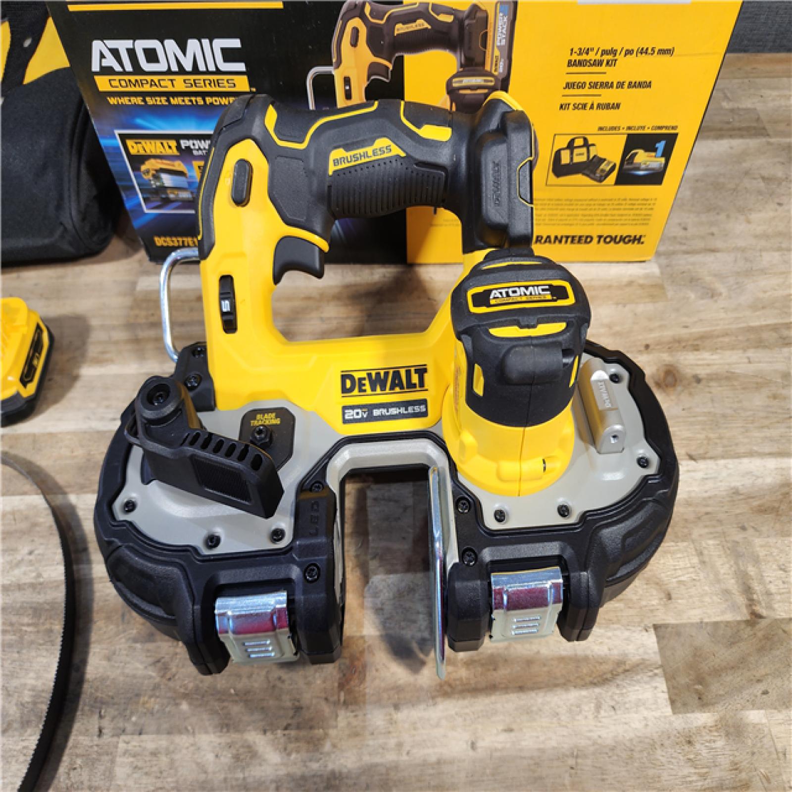 HOUSTON LOCATION - AS-IS (APPEARS LIKE NEW) DeWalt 20V MAX ATOMIC Cordless Brushless Compact Band Saw Kit (Battery & Charger)