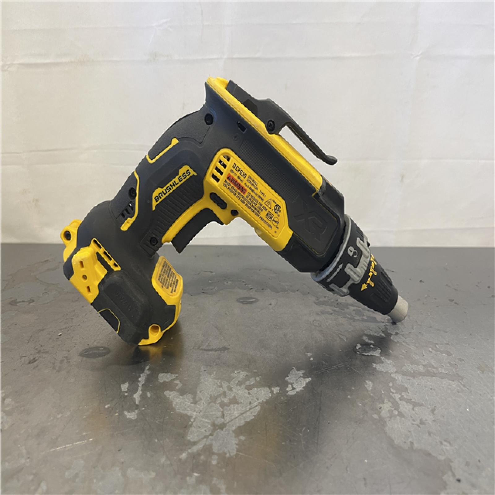 AQS-IS- DeWalt 20V MAX XR Brushless Cordless Drywall Screw Gun (Tool-Only)