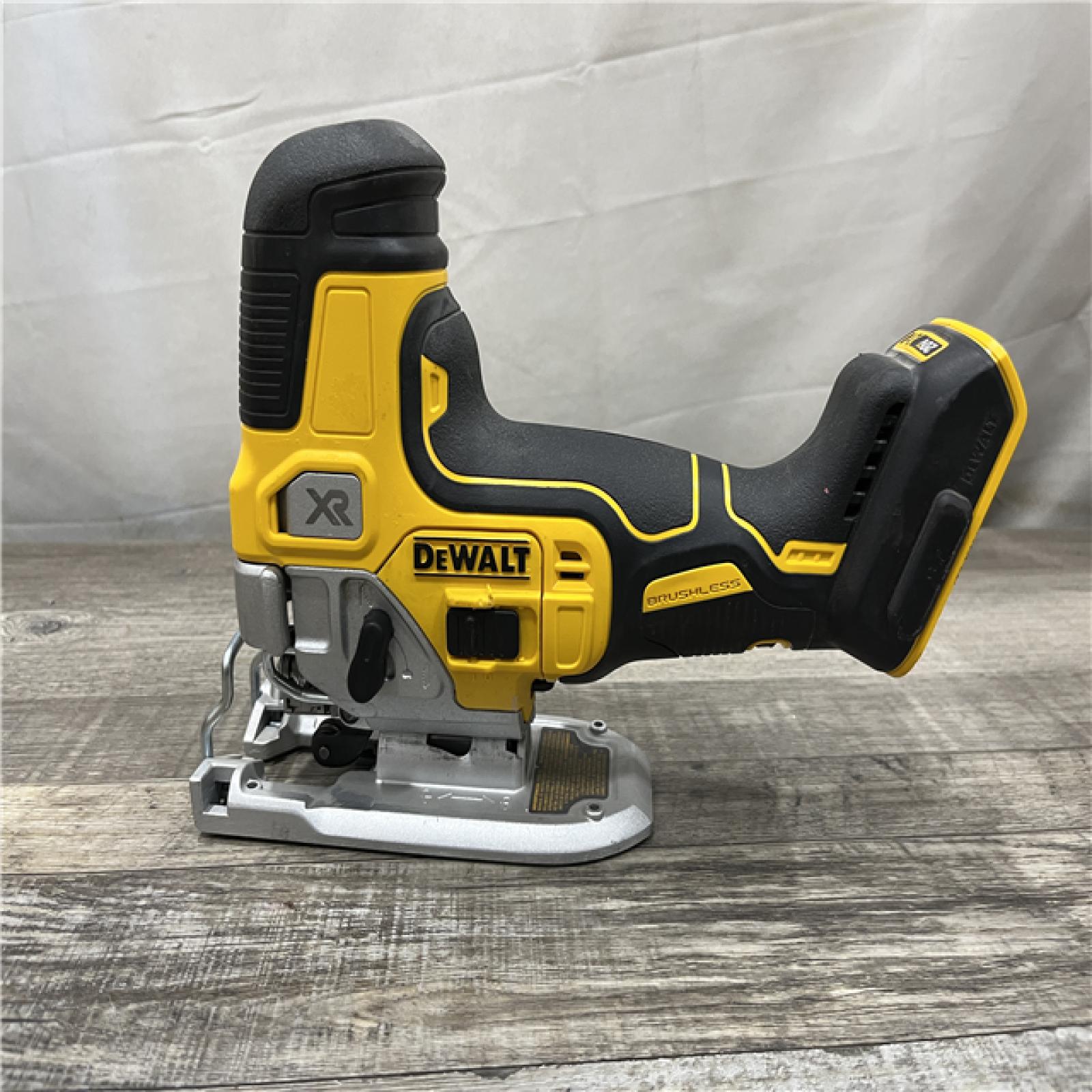 AS-IS DEWALT 20V MAX XR Cordless Barrel Grip Jigsaw (Tool Only)