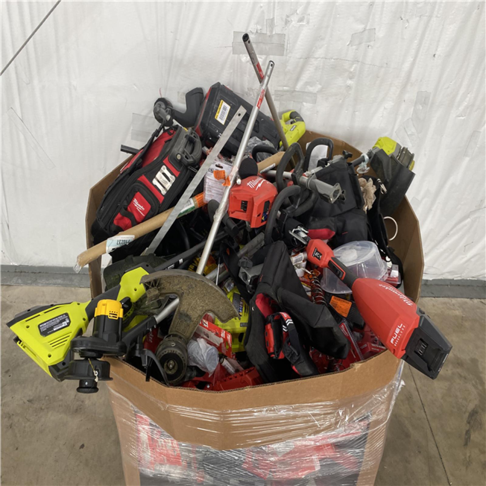 Houston Location AS IS - Tool Pallet