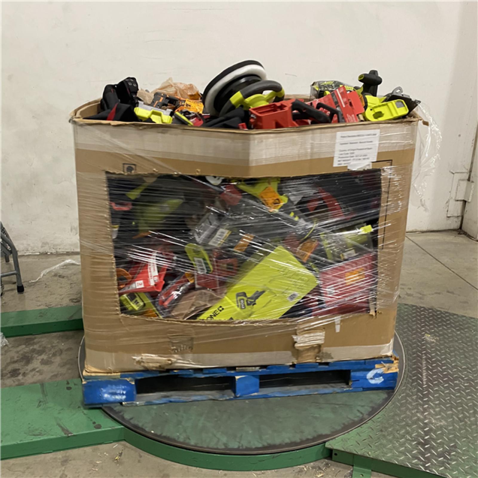 Dallas Location - As-Is Tool Pallet