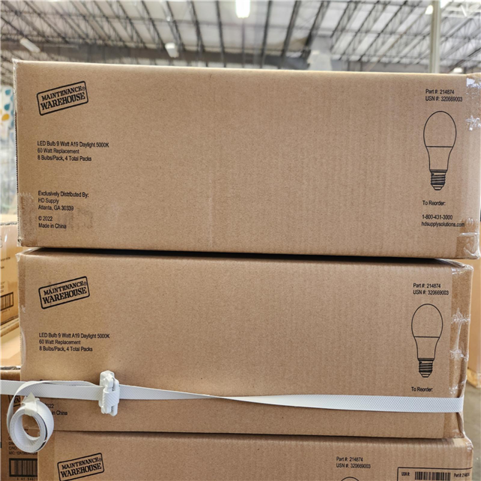 Phoenix Location NEW LED Bulb A19 5000K, 60 Watt Replacement 120V 840 Lumens 8 Bulbs/Pack (108 Packs)