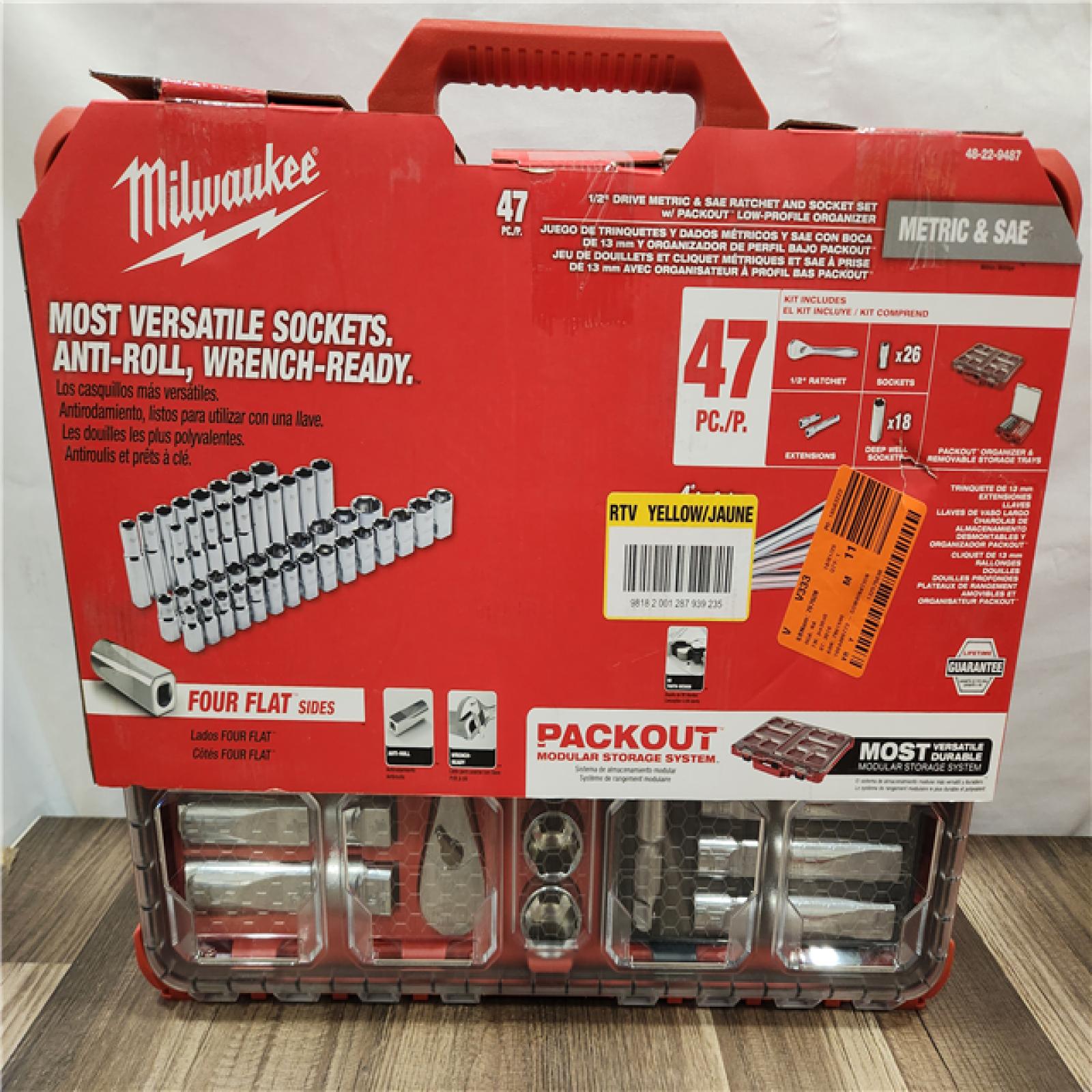 NEW- MILWAUKEE 1/2 DRIVE METRIC & SAE RATCHET AND SOCKET SET