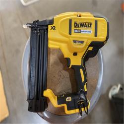 LIKE NEW! - DEWALT 20V MAX XR Lithium-Ion Electric Cordless 18-Gauge Brad Nailer (Tool Only)