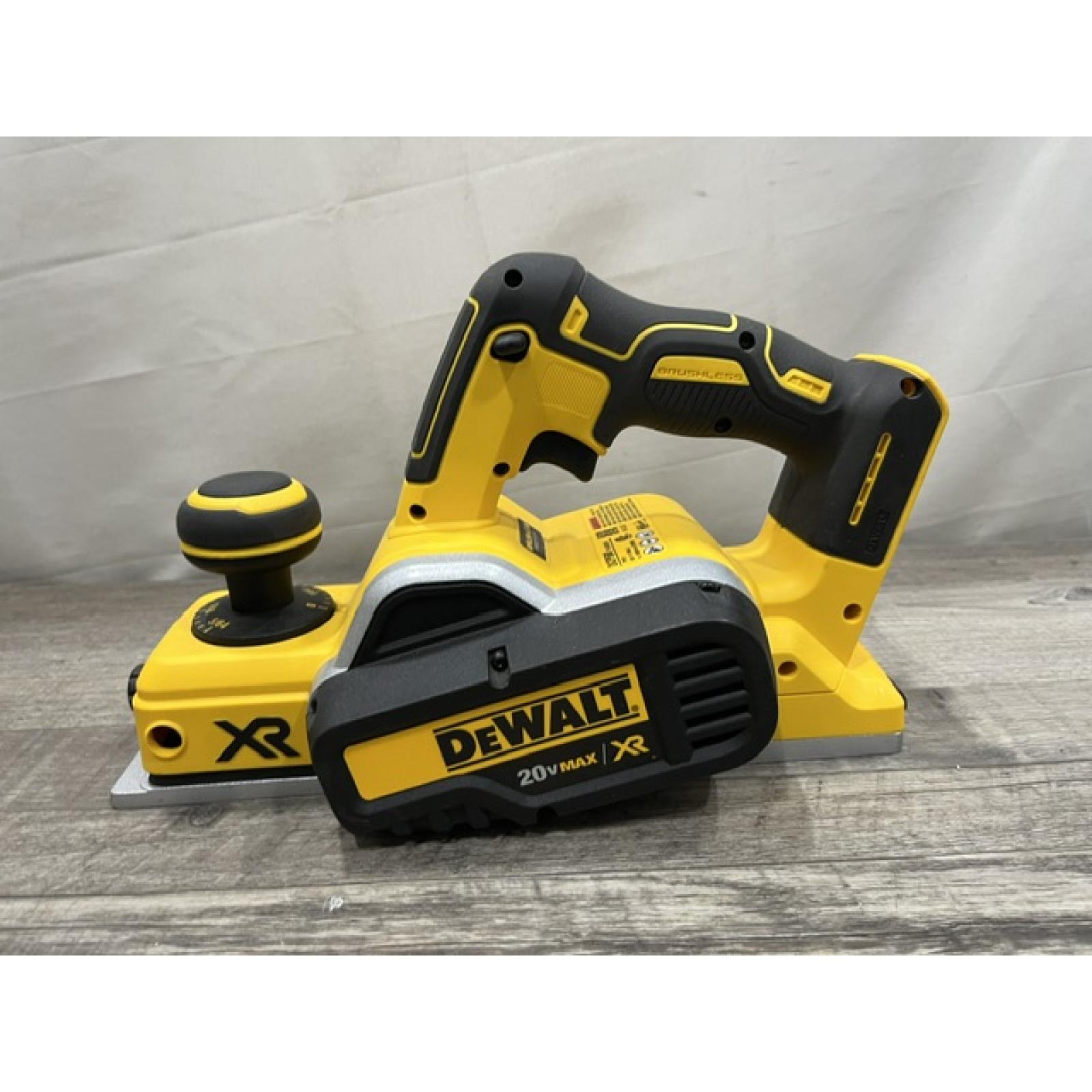 AS-IS DEWALT 20V MAX XR Cordless Brushless 3-1/4 in. Planer (Tool Only)