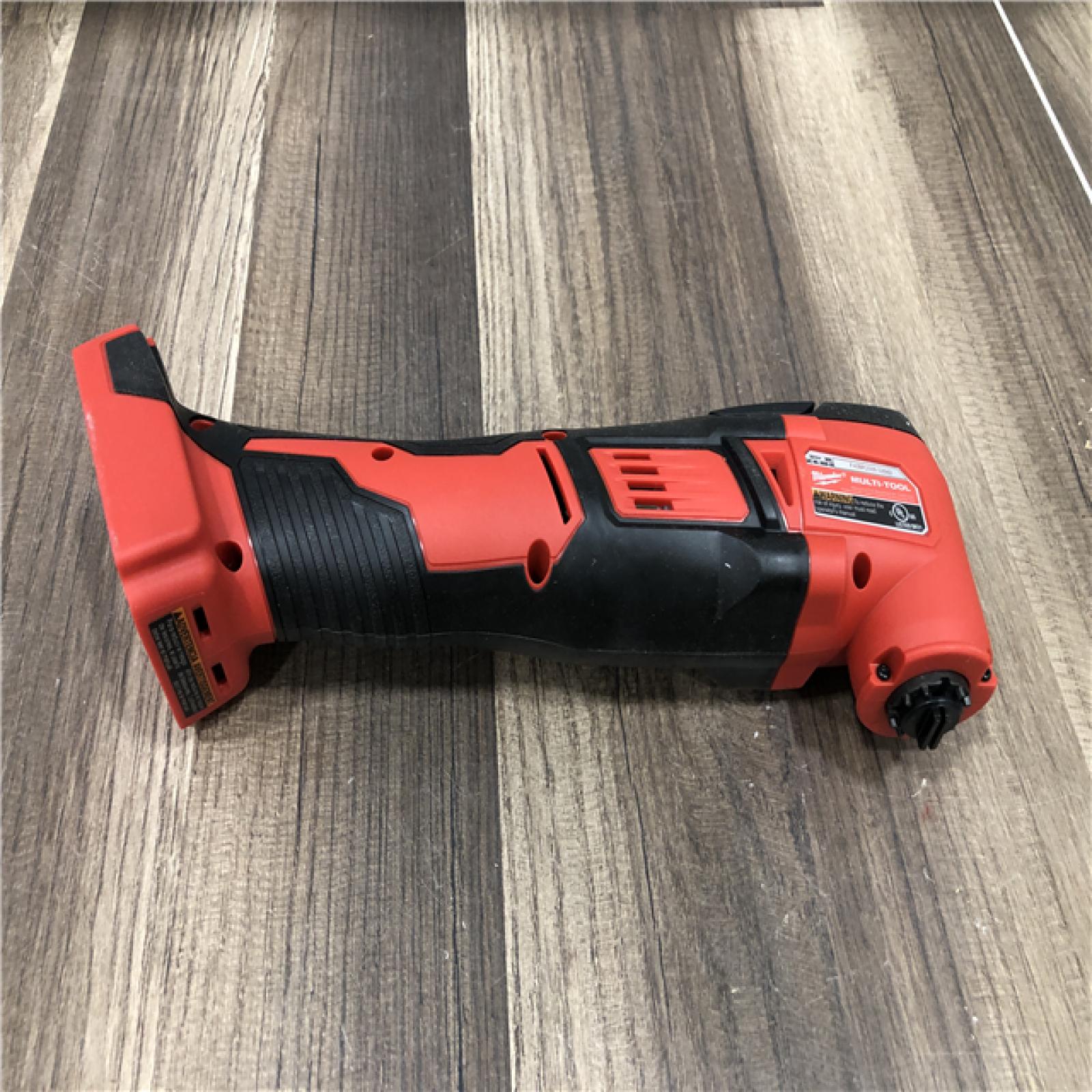 AS-IS Milwaukee 18V Lithium-Ion Cordless Oscillating Multi-Tool (Tool-Only)