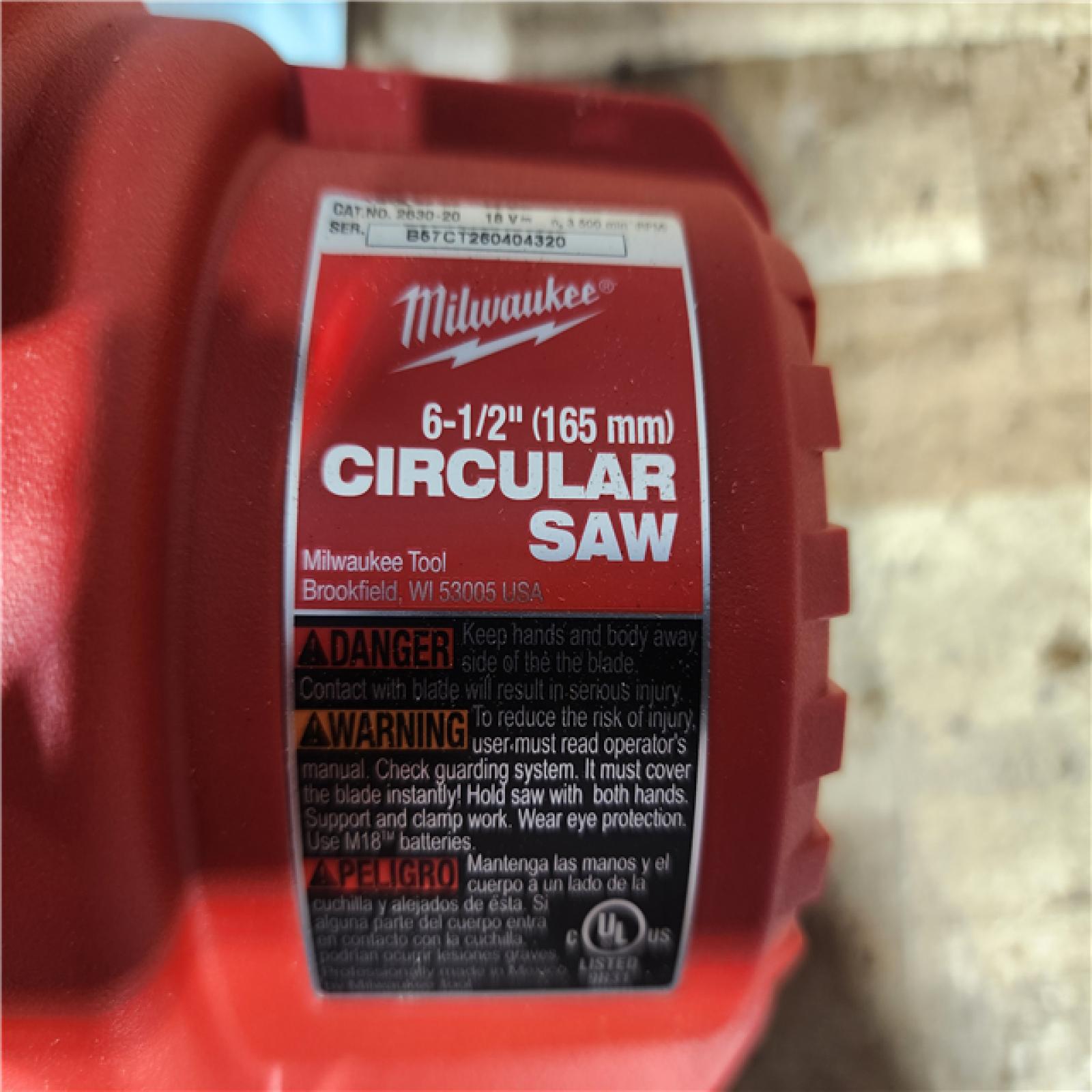 HOUSTON LOCATION - AS - IS Milwaukee 18V Lithium-Ion Cordless 6-1/2 in. Circular Saw (Tool-Only)