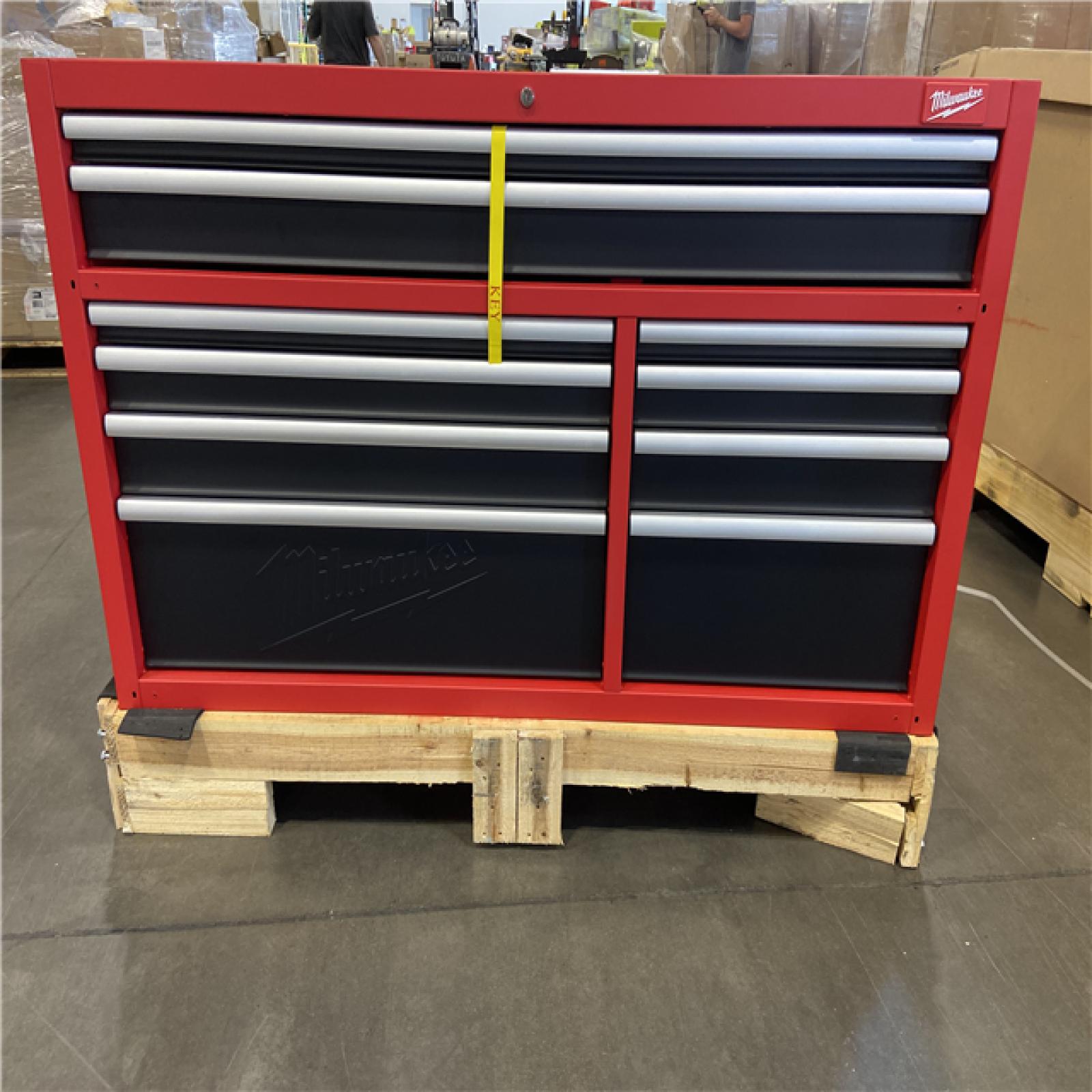 DALLAS LOCATION - Milwaukee High Capacity 56 in. W x 22 in. D 10-Drawer Rolling Tool Cabinet