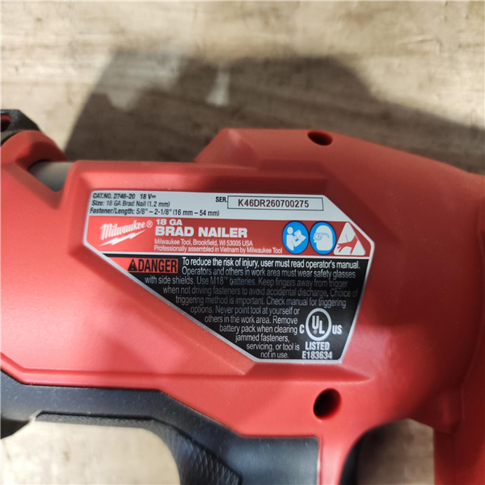HOUSTON LOCATION - AS - IS Milwaukee FUEL 18-Volt Lithium-Ion Brushless Cordless Gen II 18-Gauge Brad Nailer (Tool-Only)