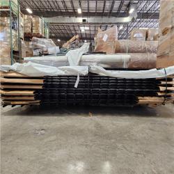Phoenix Location Fencer Wire 6 ft. x 4 ft. Flat Top Anti-Rust Metal Black Fence Gate Pallet (26 Gates)