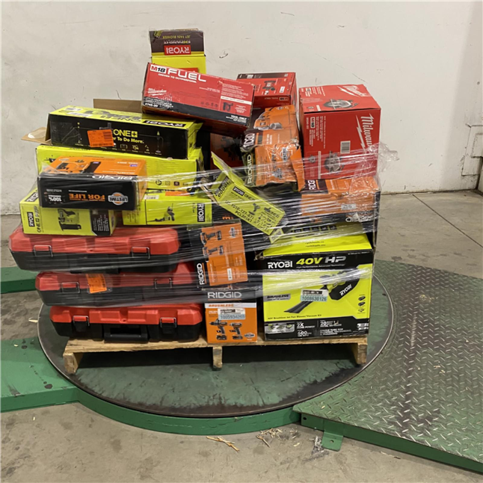 Dallas Location - As-Is Tool Pallet