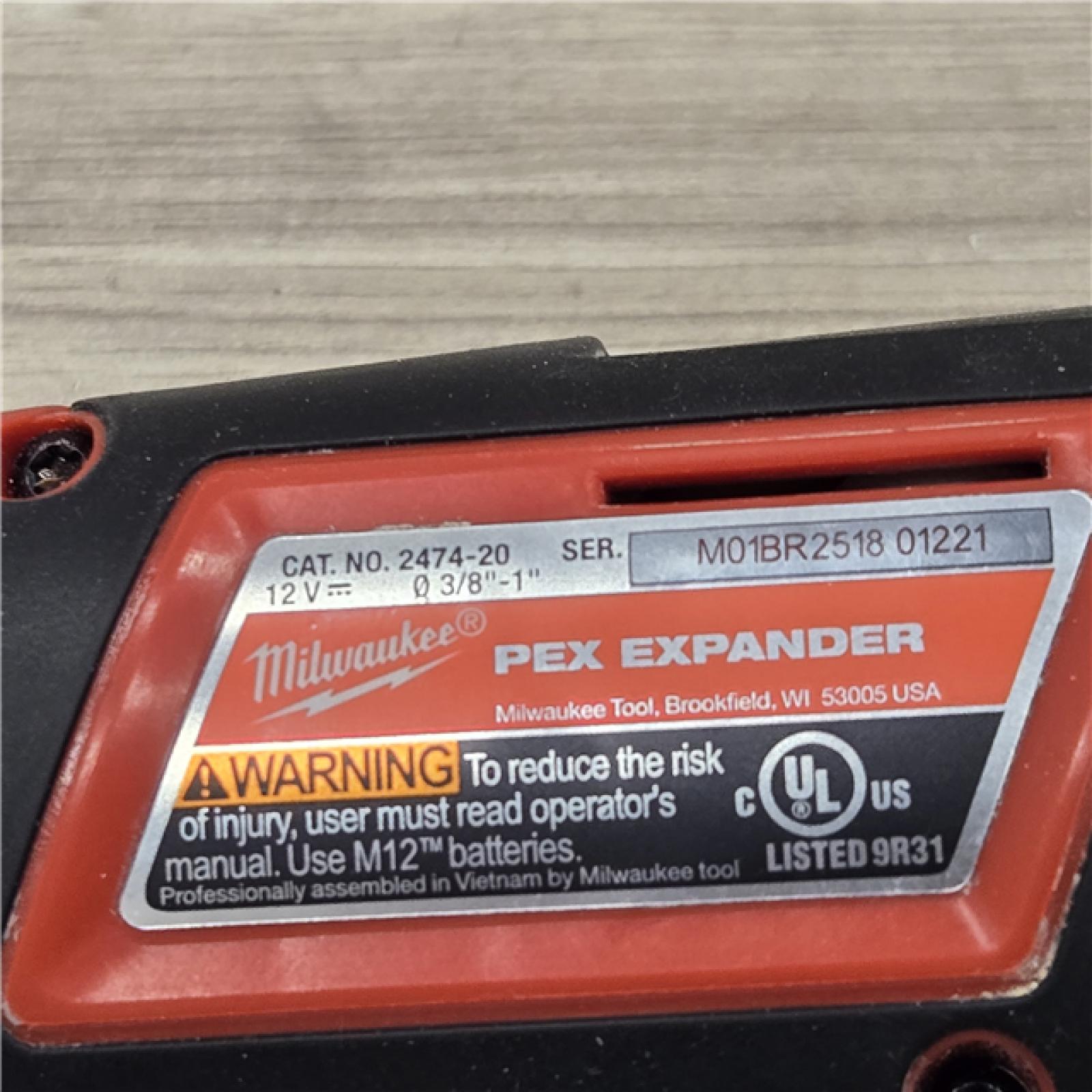 AS-IS Milwaukee M12 12V Cordless PEX Expansion Tool Kit