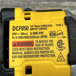 LIKE NEW - DEWALT ATOMIC 20V MAX Lithium-Ion Cordless 1/4 in. Brushless Impact Driver Kit